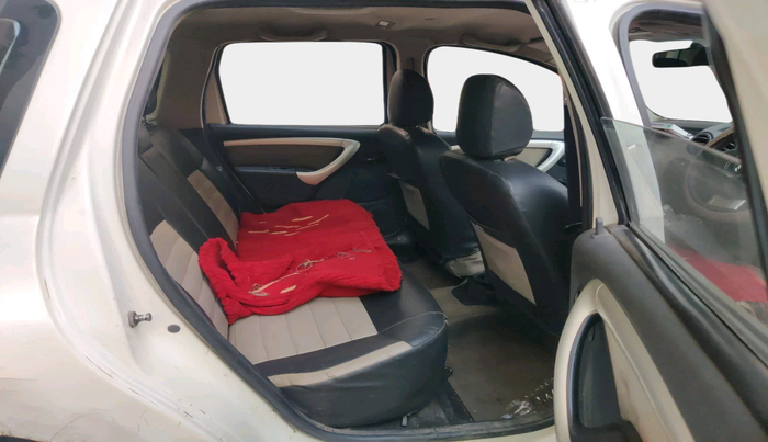 2013 Renault Duster 85 PS RXL DIESEL (OPT), Diesel, Manual, 3,10,168 km, interior