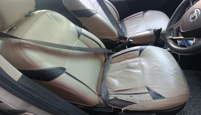 2016 Tata Zest XMS PETROL, Petrol, Manual, 1,66,078 km, interior