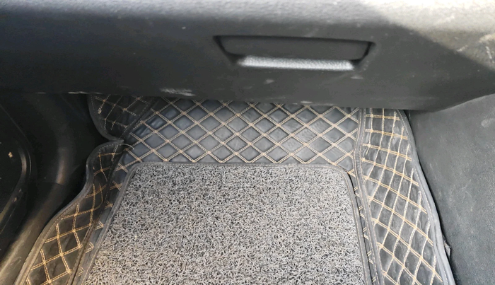 2023 Maruti BREZZA ZXI SMART HYBRID , Petrol, Manual, 34,542 km, interior