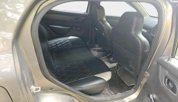 2017 Renault Kwid RXL 1.0, Petrol, Manual, 78,350 km, interior