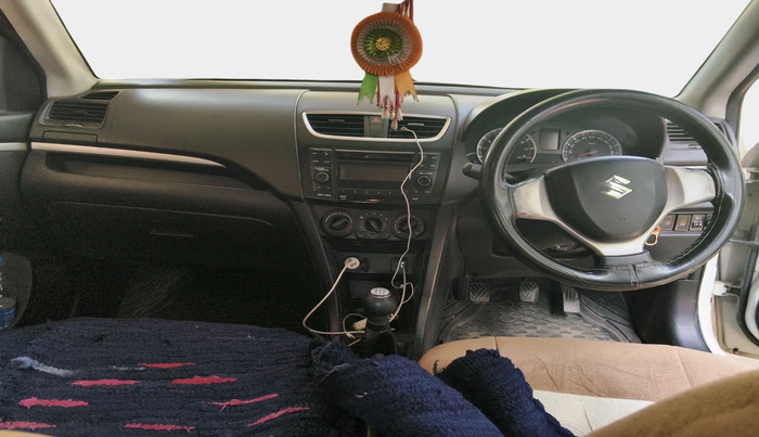 2016 Maruti Swift VXI, Petrol, Manual, 1,70,592 km, interior