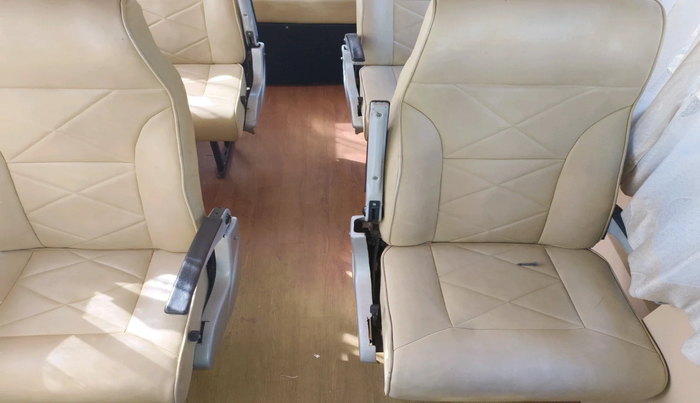 2016 Force Motors TRAVELLER ABS, Diesel, Manual, 40,096 km, interior