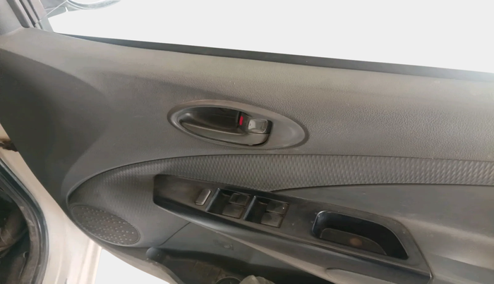 2013 Toyota Etios GD, Diesel, Manual, 2,60,987 km, interior