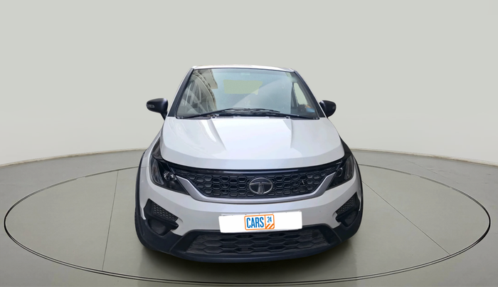 2017 Tata Hexa XE 4X2 7 STR, Diesel, Manual, 42,099 km, exterior