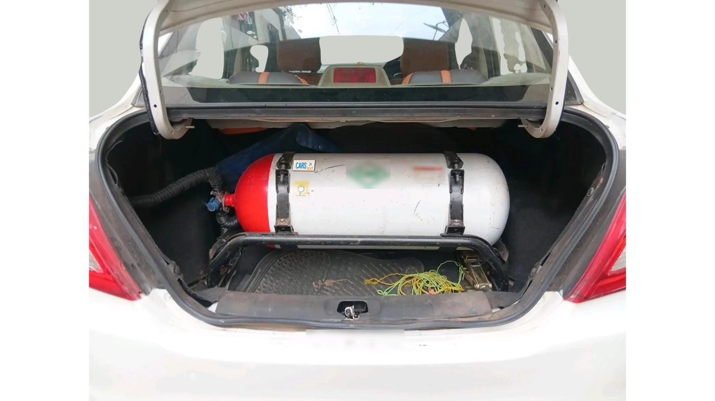 2019 Maruti Swift Dzire TOUR S-CNG, CNG, Manual, 1,45,823 km, exterior