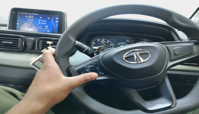 2022 Tata PUNCH ADVENTURE AMT, Petrol, Automatic, 80,296 km, interior