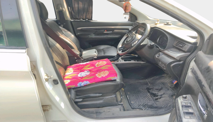 2019 Maruti XL6 ALPHA AT, Petrol, Automatic, 1,43,829 km, interior