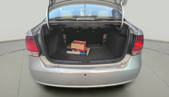 2011 Volkswagen Vento HIGHLINE 1.6 MPI, Petrol, Manual, 1,18,360 km, exterior