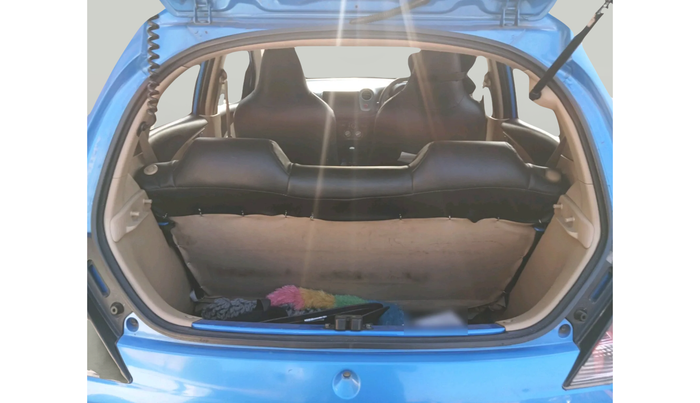 2013 Honda Brio V MT, Petrol, Manual, 1,04,827 km, exterior