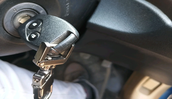 2013 Honda Brio V MT, Petrol, Manual, 1,04,827 km, interior