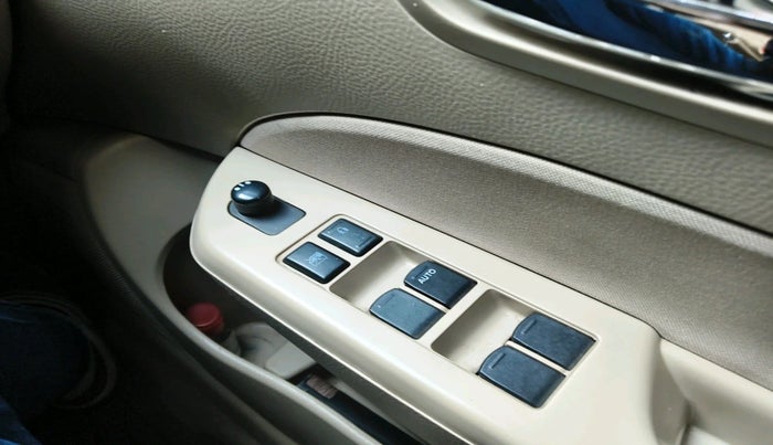 2013 Maruti Swift Dzire VXI, Petrol, Manual, 48,183 km, interior