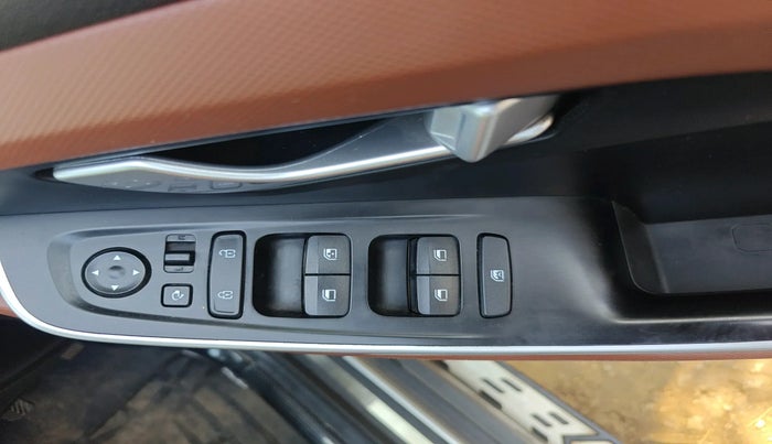 2023 Hyundai ALCAZAR PLATINUM 1.5 MT 7STR, Diesel, Manual, 23,527 km, interior