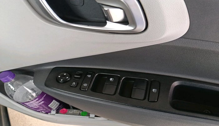 2020 Hyundai GRAND I10 NIOS SPORTZ AMT 1.2 KAPPA VTVT, Petrol, Automatic, 12,369 km, interior