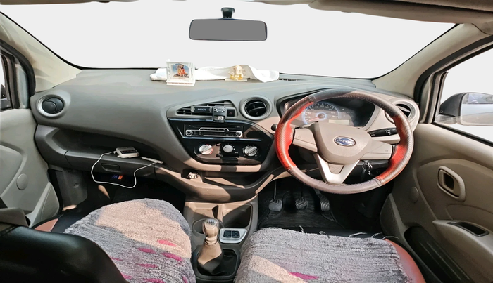 2016 Datsun Go T (O), Petrol, Manual, 86,509 km, interior