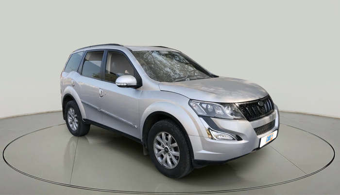 2015 Mahindra XUV500 W8, Diesel, Manual, 89,920 km, exterior
