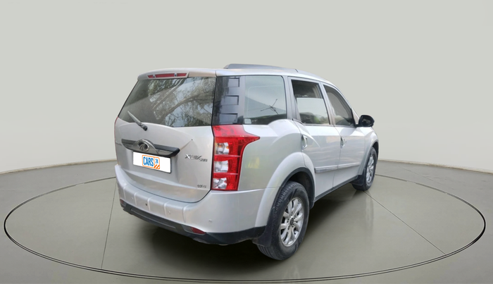 2015 Mahindra XUV500 W8, Diesel, Manual, 89,920 km, exterior