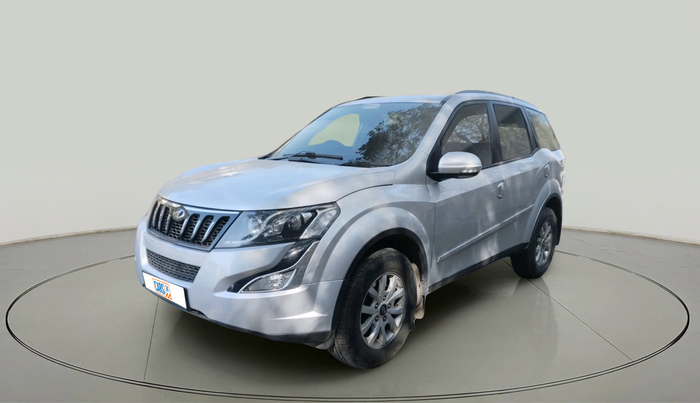 2015 Mahindra XUV500 W8, Diesel, Manual, 89,920 km, exterior