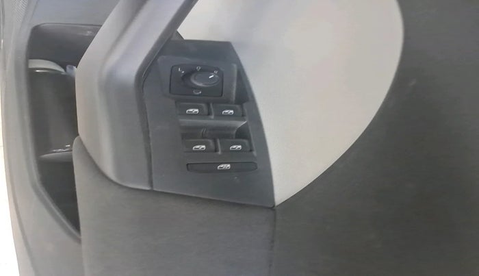 2023 Skoda KUSHAQ AMBITION 1.0L TSI MT, Petrol, Manual, 11,625 km, interior