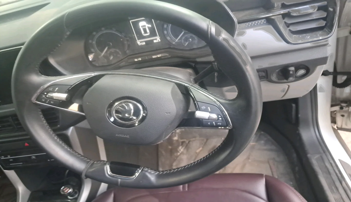 2023 Skoda KUSHAQ AMBITION 1.0L TSI MT, Petrol, Manual, 11,625 km, interior