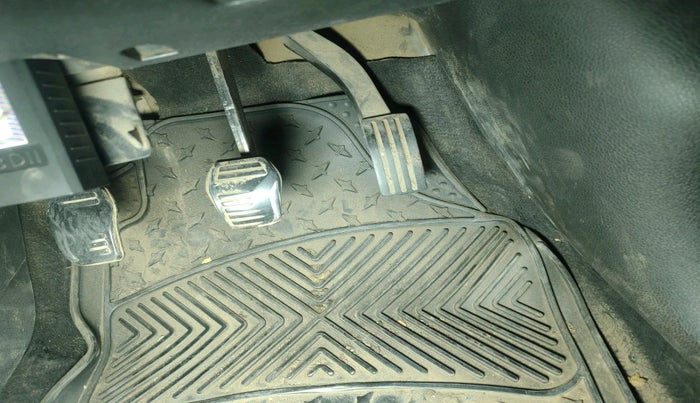 2012 Ford Figo ZXI 1.4 DIESEL, Diesel, Manual, 1,47,515 km, interior