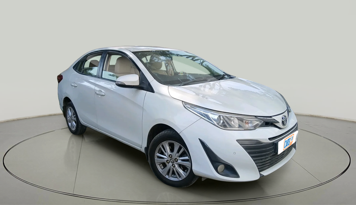 2018 Toyota YARIS V CVT, Petrol, Automatic, 73,911 km, exterior