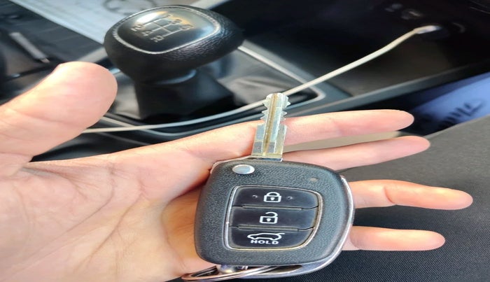 2016 Hyundai Elite i20 SPORTZ 1.2, Petrol, Manual, 90,844 km, interior