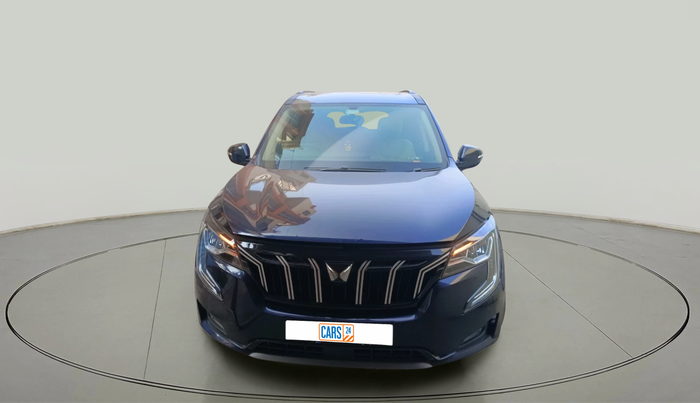 2022 Mahindra XUV700 AX 5 P MT 5 STR, Petrol, Manual, 42,442 km, exterior