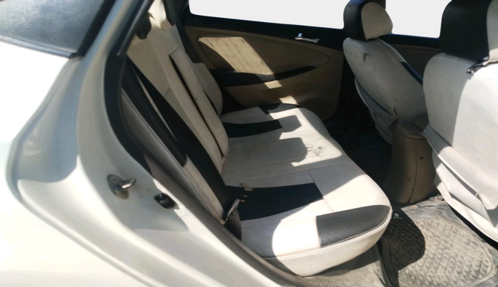 2013 Hyundai Verna FLUIDIC 1.6 CRDI SX, Diesel, Manual, 1,25,356 km, interior