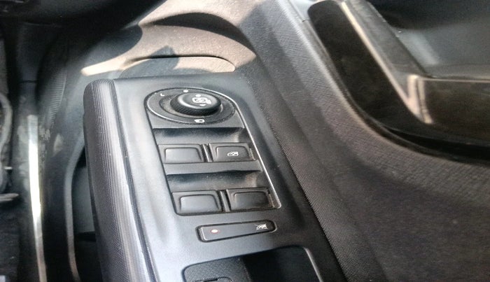 2022 Tata PUNCH CREATIVE 1.2 MT KAZIRANGA EDITION , Petrol, Manual, 17,148 km, interior