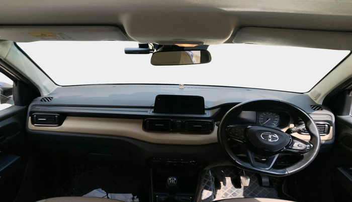 2022 Tata PUNCH CREATIVE 1.2 MT KAZIRANGA EDITION , Petrol, Manual, 17,148 km, interior