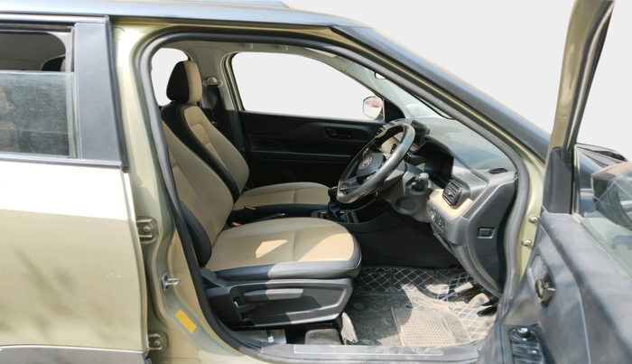 2022 Tata PUNCH CREATIVE 1.2 MT KAZIRANGA EDITION , Petrol, Manual, 17,148 km, interior