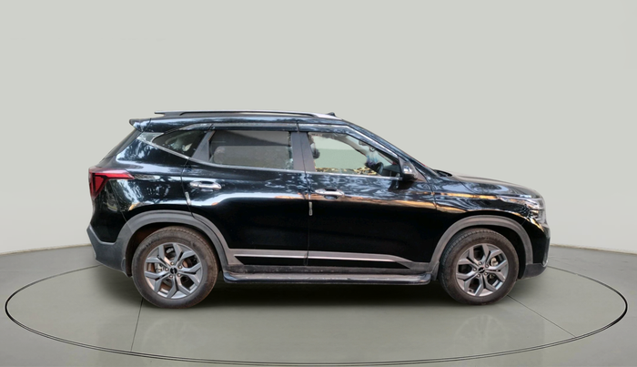 2024 KIA SELTOS HTX 1.5 Diesel MT, Diesel, Manual, 10,465 km, exterior