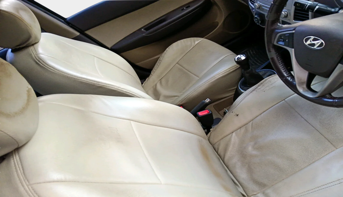 2010 Hyundai i20 SPORTZ 1.2, Petrol, Manual, 37,328 km, interior