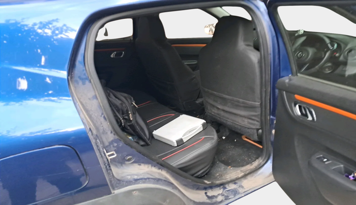 2020 Renault Kwid CLIMBER 1.0 AMT (O), Petrol, Automatic, 18,217 km, interior