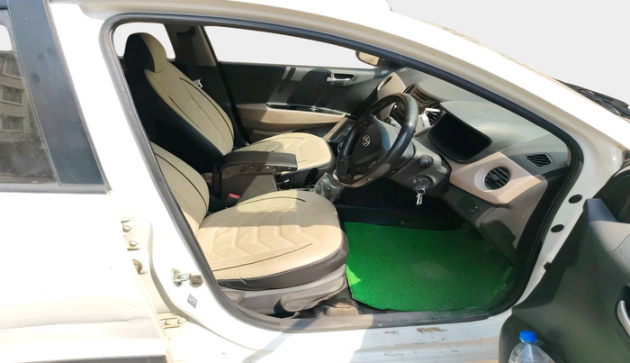 2015 Hyundai Xcent S 1.2, Petrol, Manual, 1,53,188 km, interior