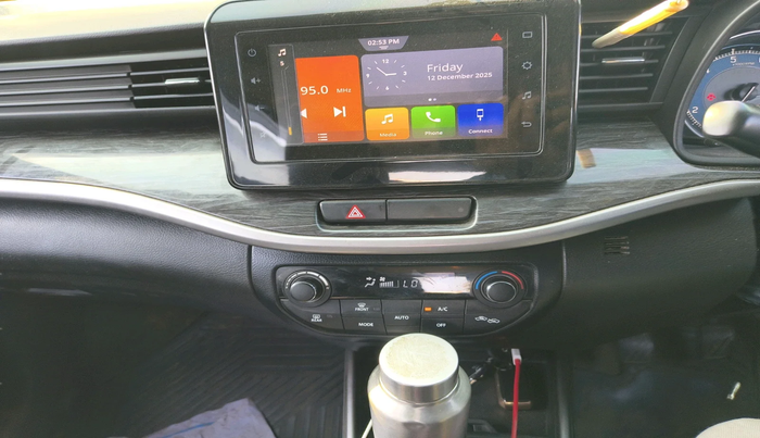 2019 Maruti XL6 ZETA MT, Petrol, Manual, 97,326 km, interior