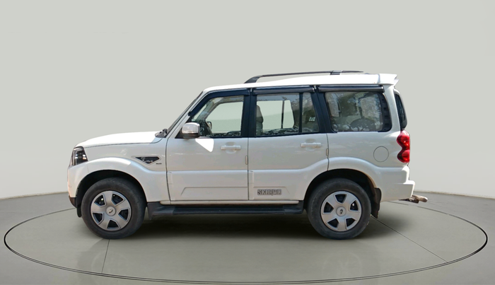 2020 Mahindra Scorpio S9, Diesel, Manual, 49,307 km, exterior
