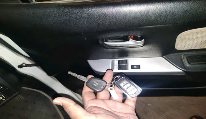 2018 Maruti Wagon R 1.0 LXI CNG (O), CNG, Manual, 28,655 km, interior