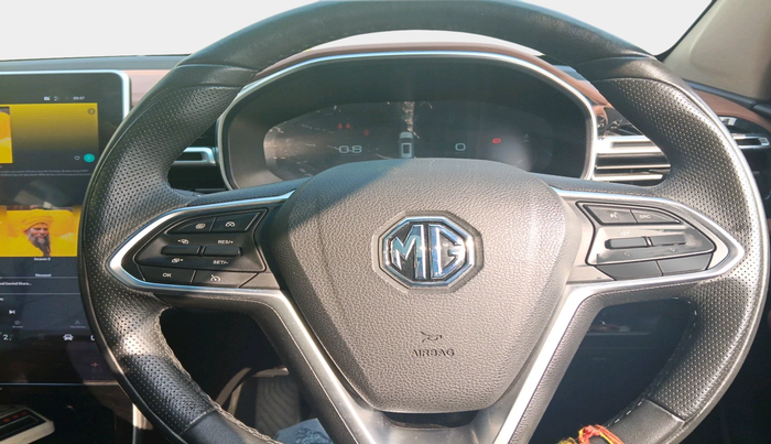 2024 MG HECTOR PLUS SHARP PRO 2.0 TURBO DIESEL 7 STR, Diesel, Manual, 41,124 km, interior