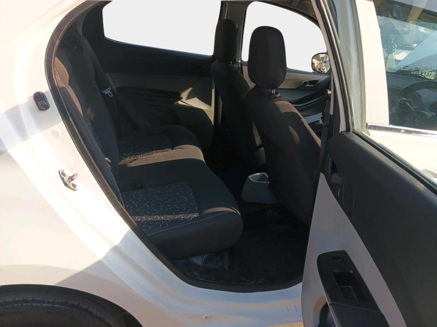 2024 Tata Tiago XM CNG, CNG, Manual, 35,708 km, interior
