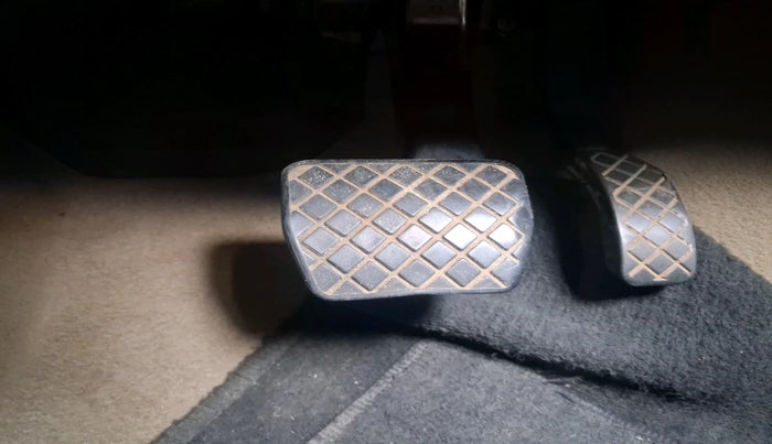 2013 Volkswagen Vento HIGHLINE PETROL AT, Petrol, Automatic, 1,06,467 km, interior