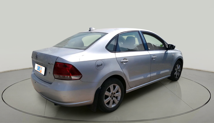 2011 Volkswagen Vento HIGHLINE 1.6 MPI, Petrol, Manual, 74,819 km, exterior