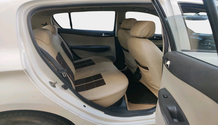 2014 Hyundai i20 MAGNA 1.2, Petrol, Manual, 77,019 km, interior