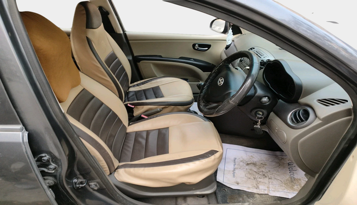 2011 Hyundai i10 SPORTZ 1.2, Petrol, Manual, 98,316 km, interior