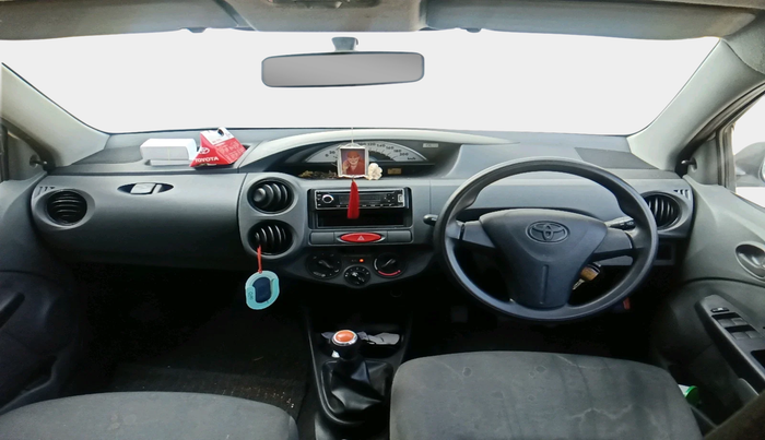 2012 Toyota Etios G, Petrol, Manual, 66,424 km, interior