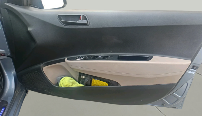 2016 Hyundai Grand i10 MAGNA 1.2 KAPPA VTVT, Petrol, Manual, 39,198 km, interior