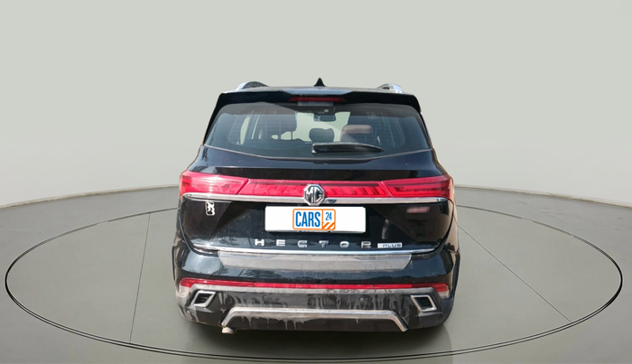 2023 MG HECTOR PLUS SAVVY PRO 1.5 TURBO CVT 7 STR, Petrol, Automatic, 14,467 km, exterior