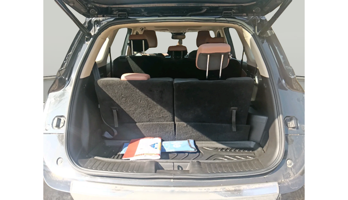 2023 MG HECTOR PLUS SAVVY PRO 1.5 TURBO CVT 7 STR, Petrol, Automatic, 14,467 km, exterior