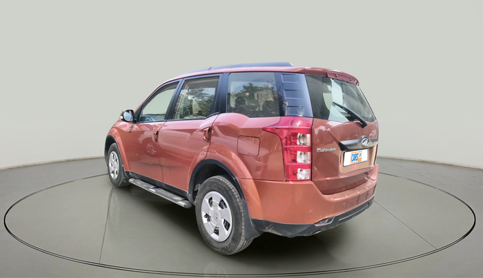 2017 Mahindra XUV500 W6, Diesel, Manual, 72,155 km, exterior