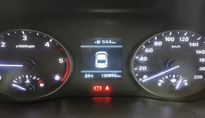 2018 Hyundai Verna 1.6 SX (O) CRDI MT, Diesel, Manual, 1,30,896 km, interior